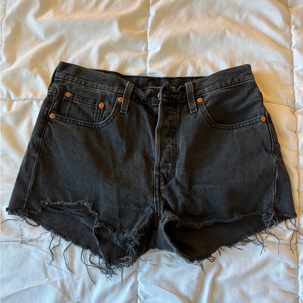 Levi's 501 Jean Shorts Size 28